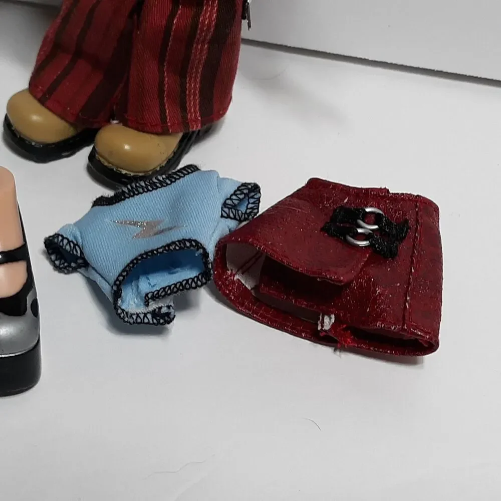 Bratz Doll Jade Xpress Fashion Pants Shirt Boots Shoes Skirt Bag Purse Outfit